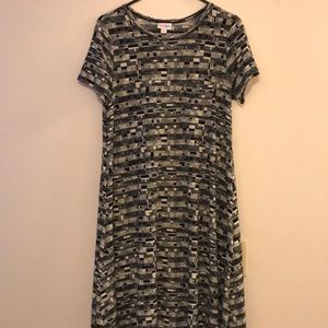 Lularoe Carly